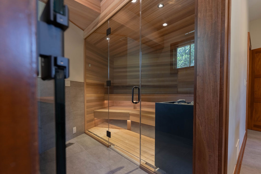 Sauna and cold plunge 2