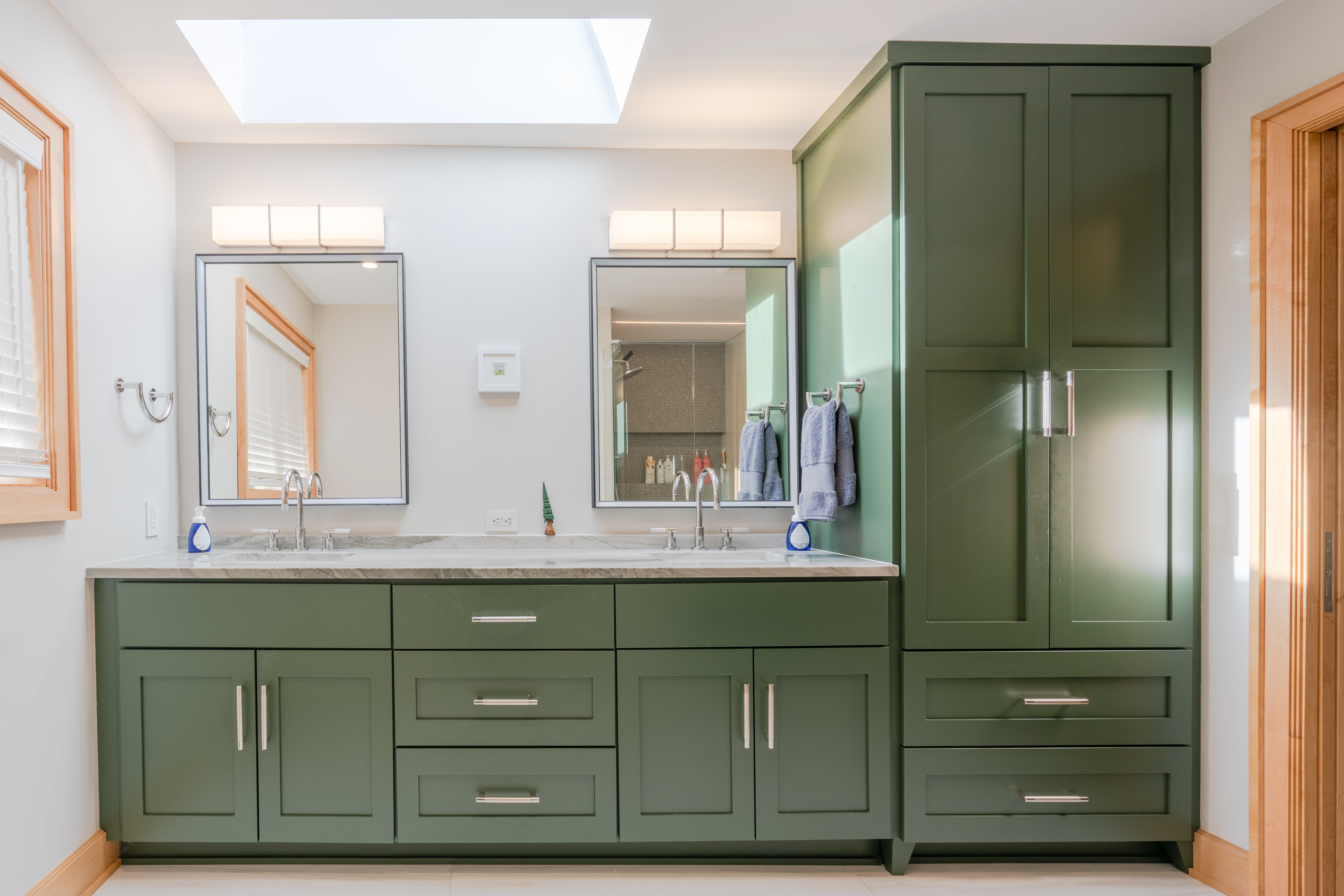 Ranch primary bathroom