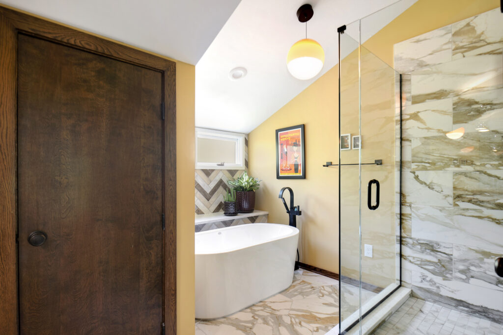 Mid-Century Bathroom