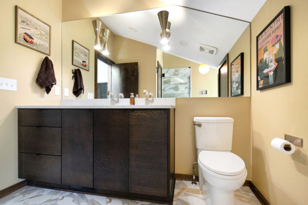 Mid Century Bathroom Counter