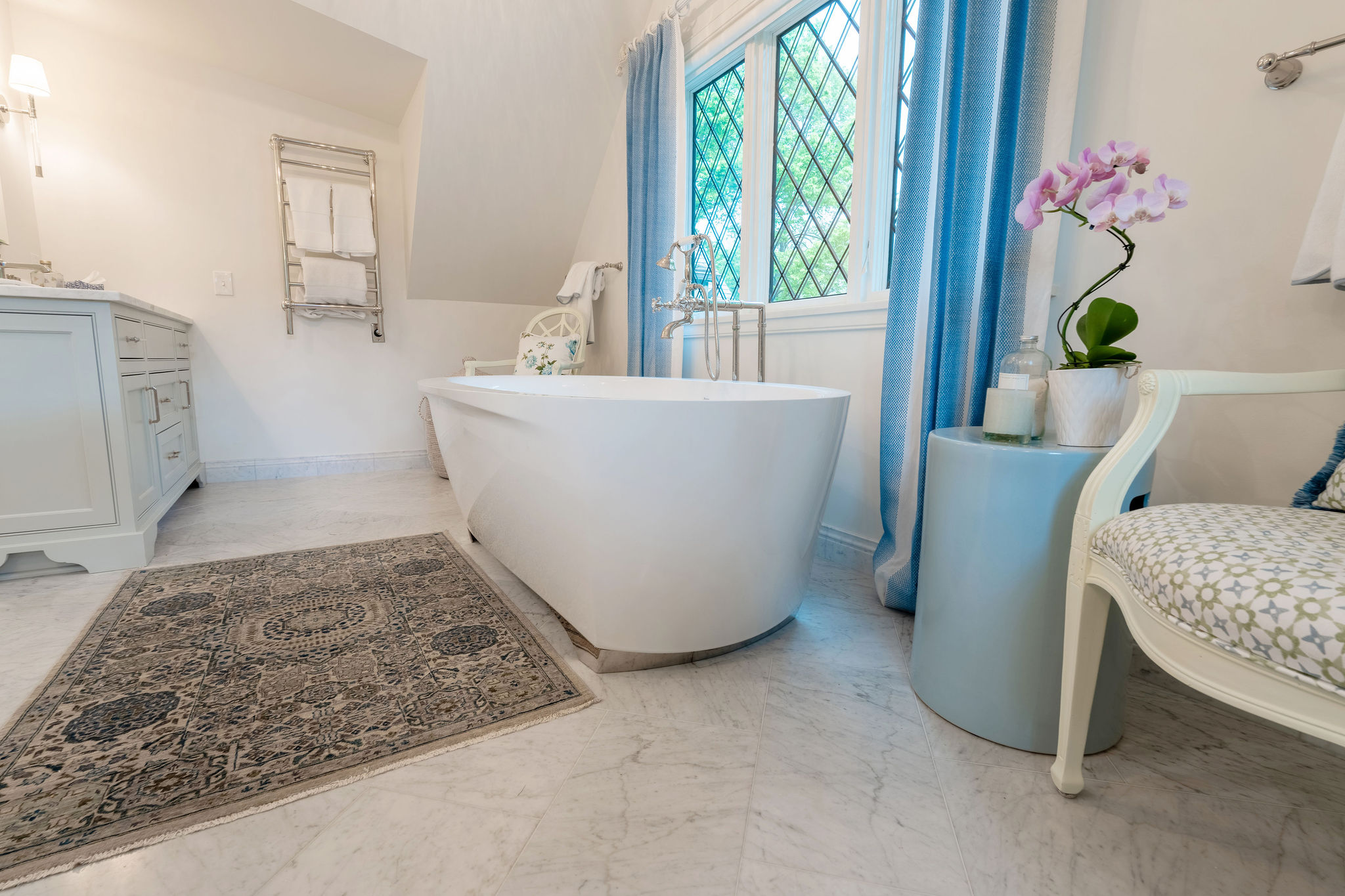 Rest and Relax in stand-alone tub